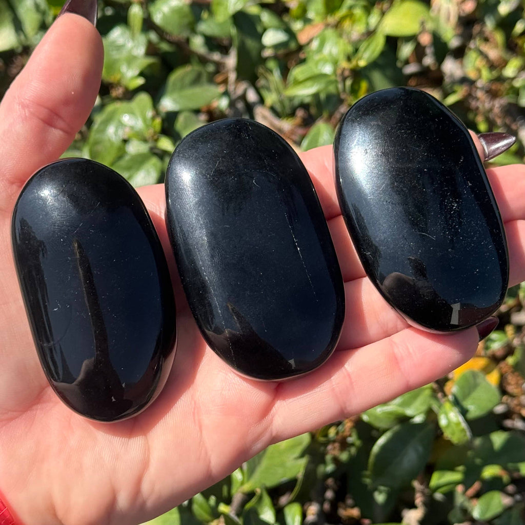 Obsidian Palm Stone