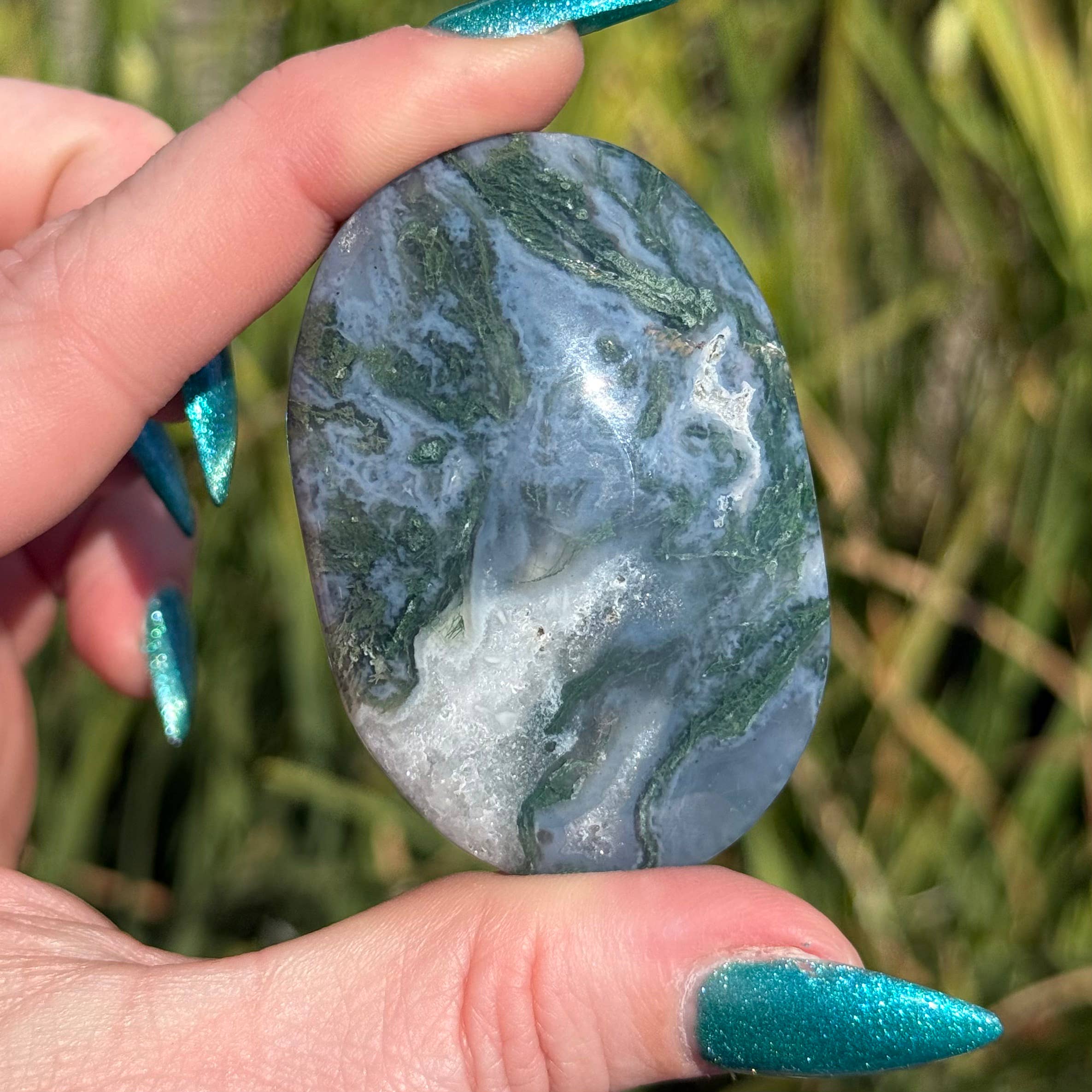 Green Moss Agate Palm Stone 